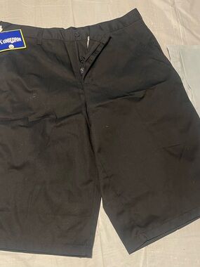 UNIF Men's Flat Front Black Work Shorts